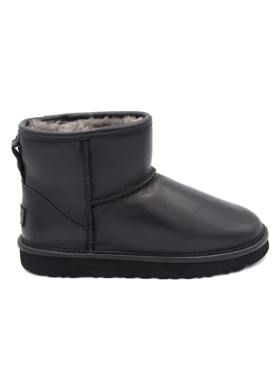 UGG Classic Mini Leather Black