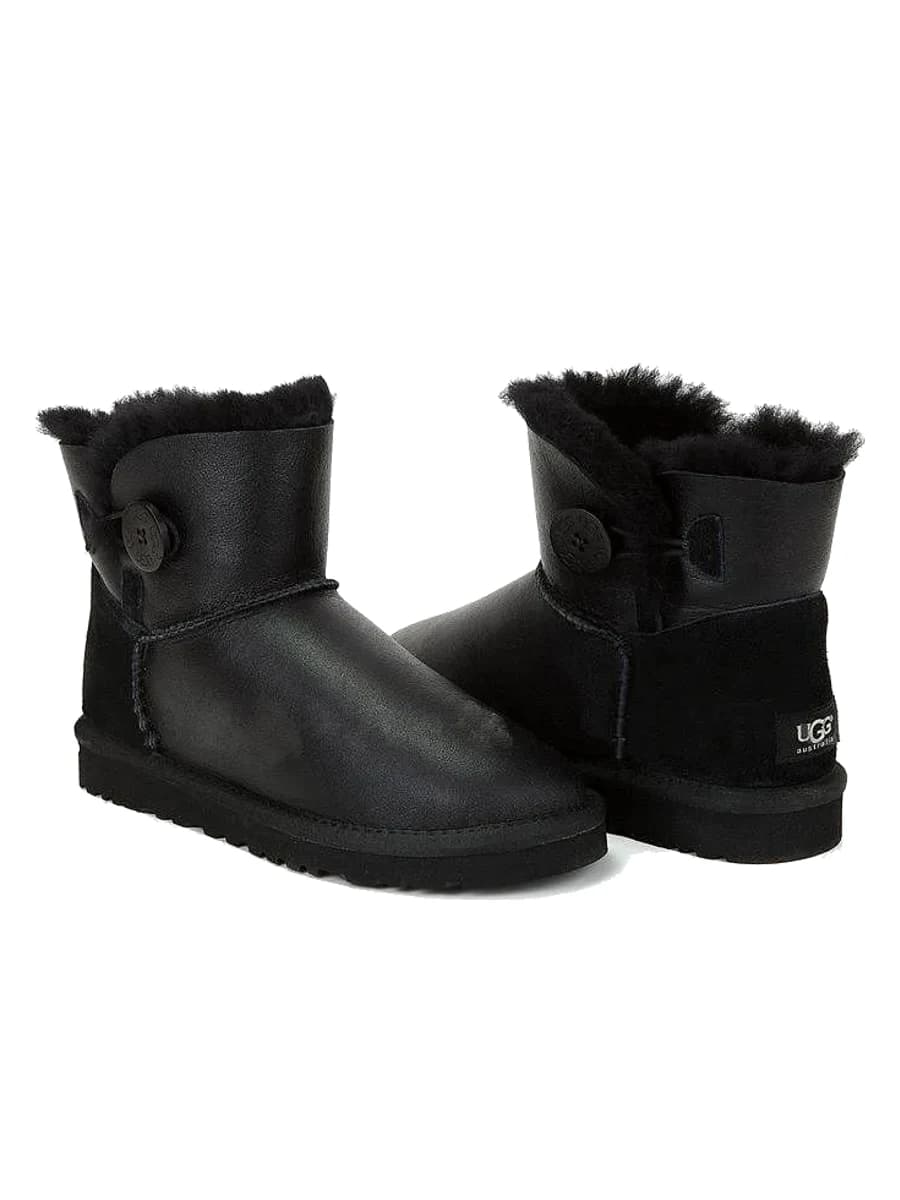UGG Mini Bailey Button Metallic Black