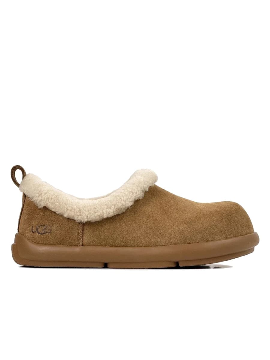 UGG Finish Slipper Chestnut