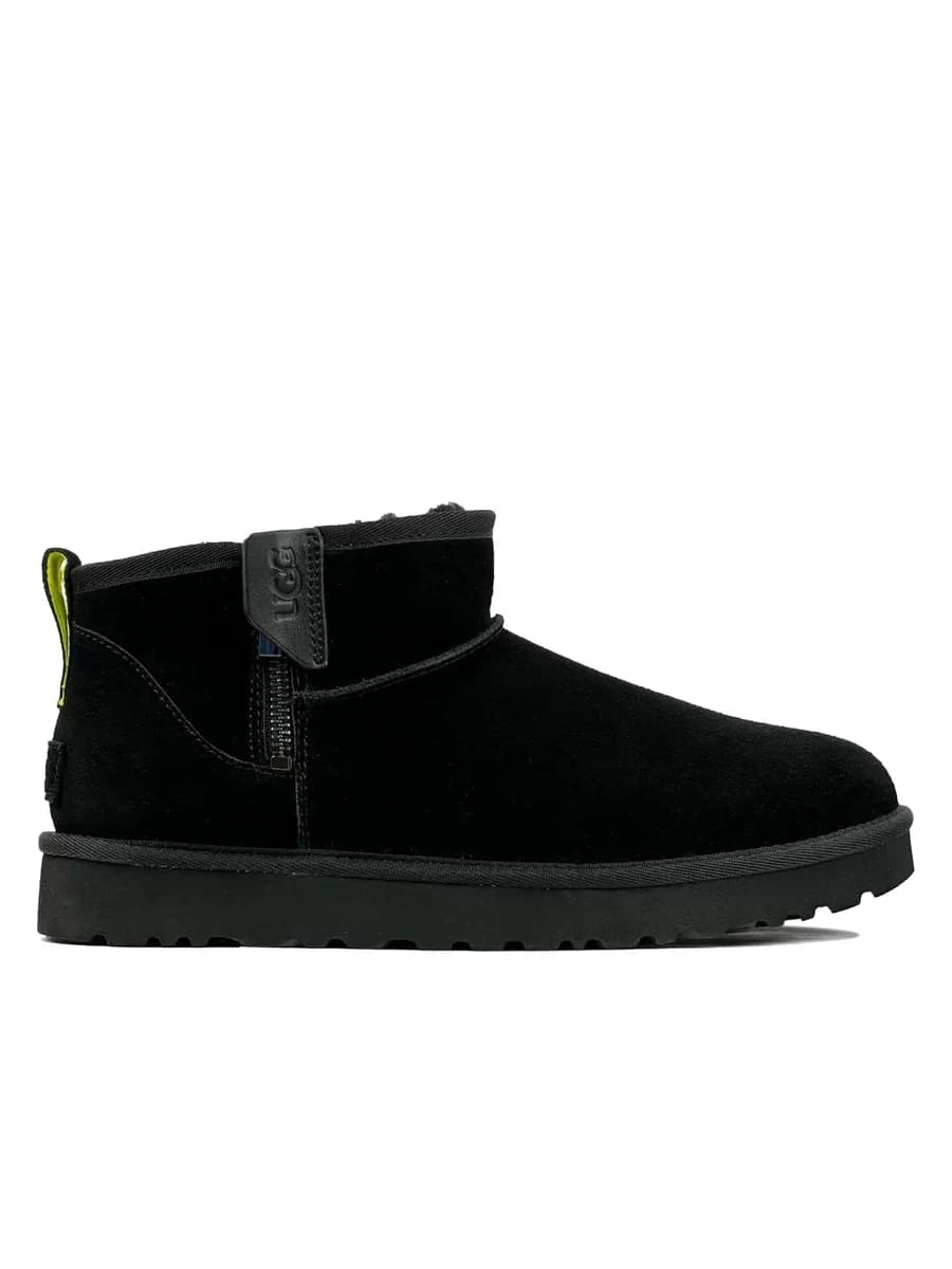 UGG Classic Ultra Mini Zip Boot Black