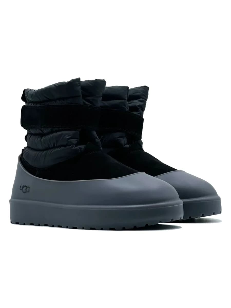 UGG Mens Classic Short Pull-On Black