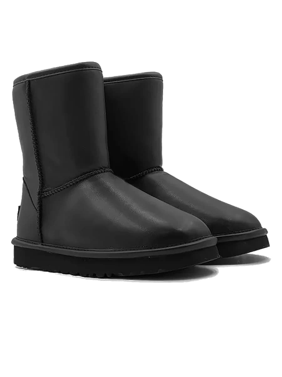 UGG Classic Short Luxury Black