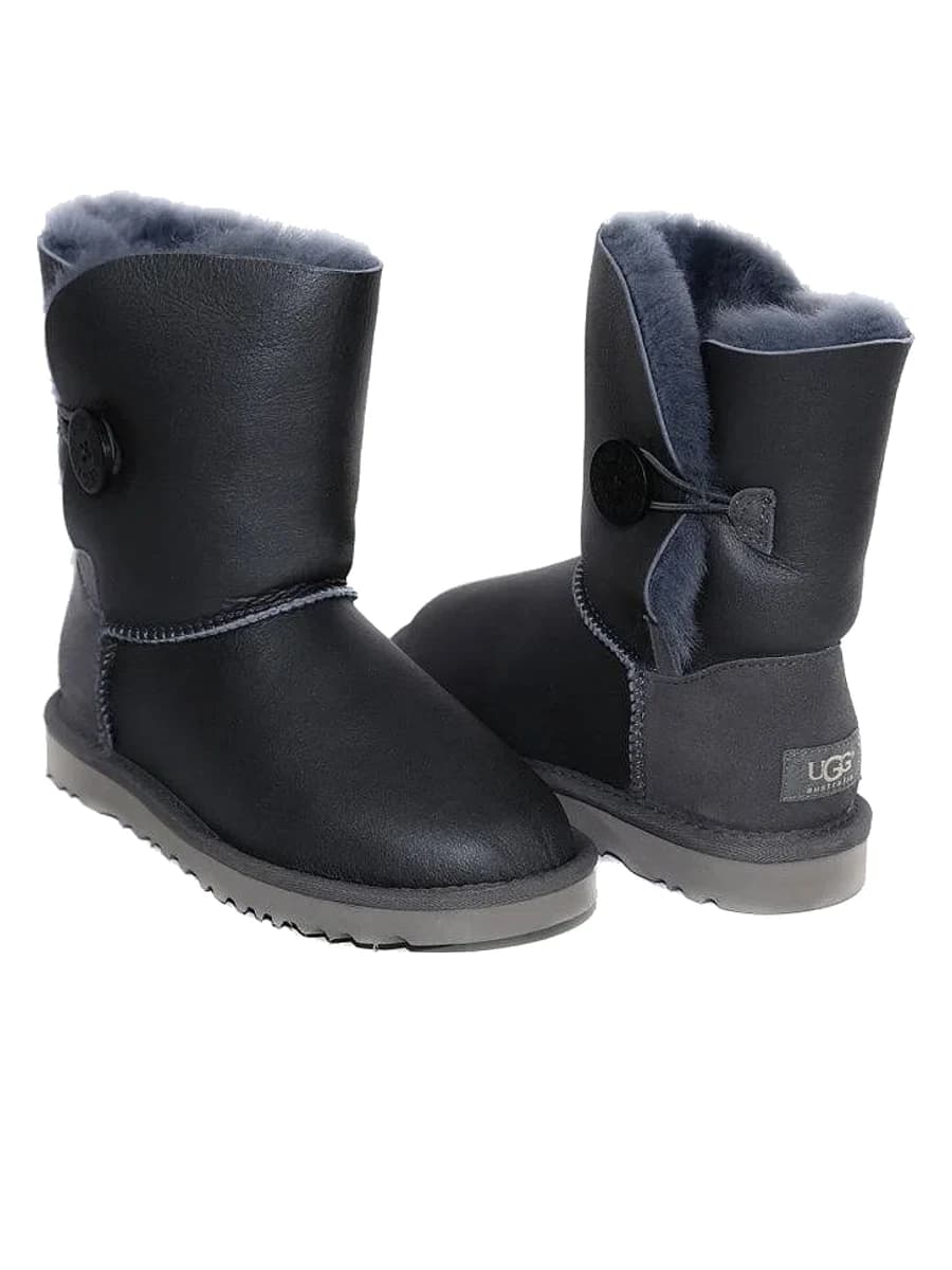 UGG Bailey Button Metallic Grey